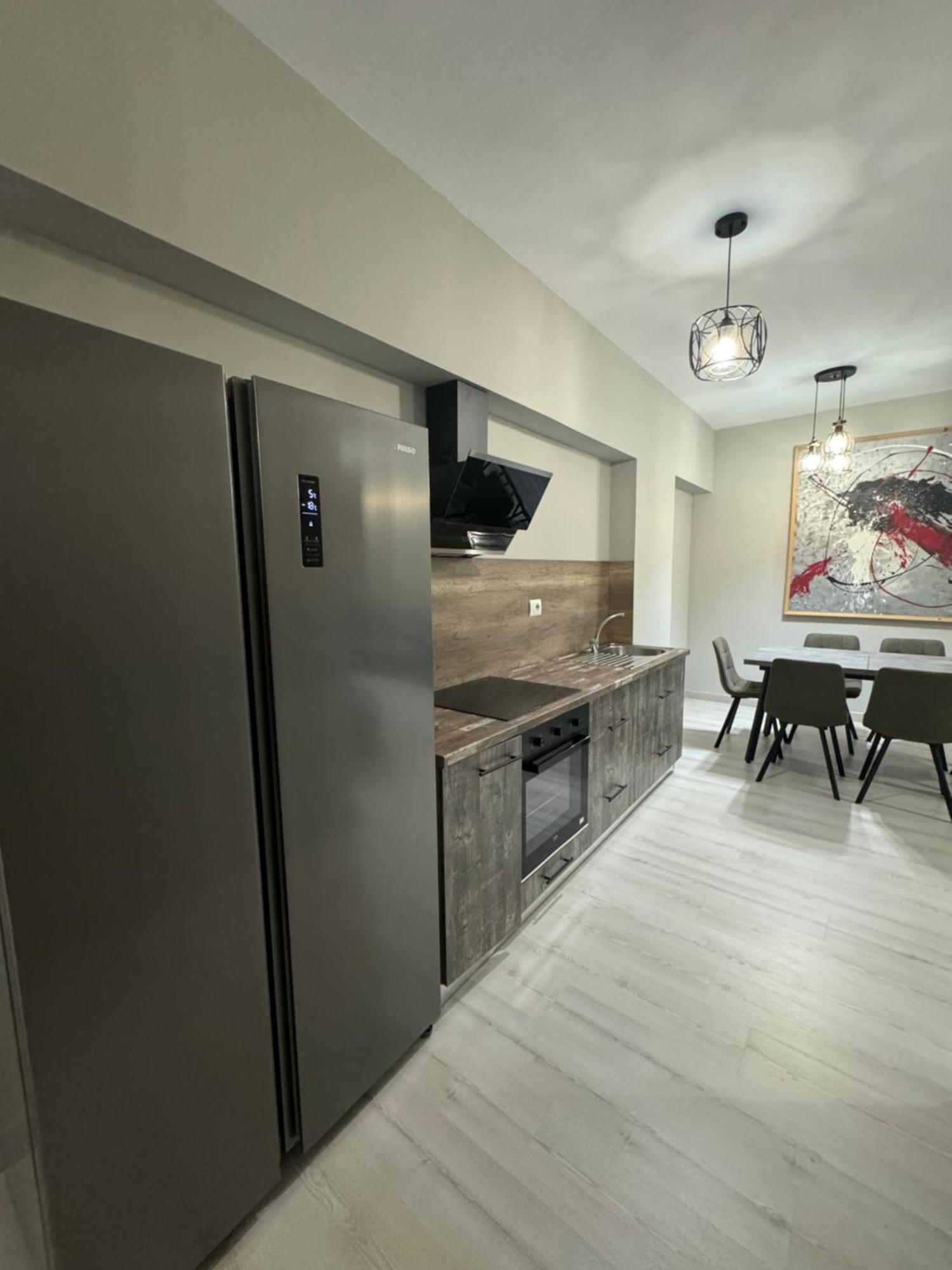Drion Apartment Vlore Bagian luar foto